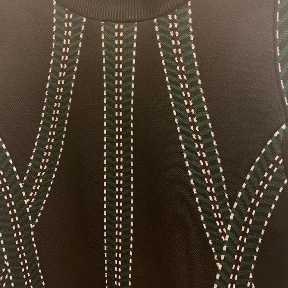 Sexy black open shoulder dress - Picture 3 of 4